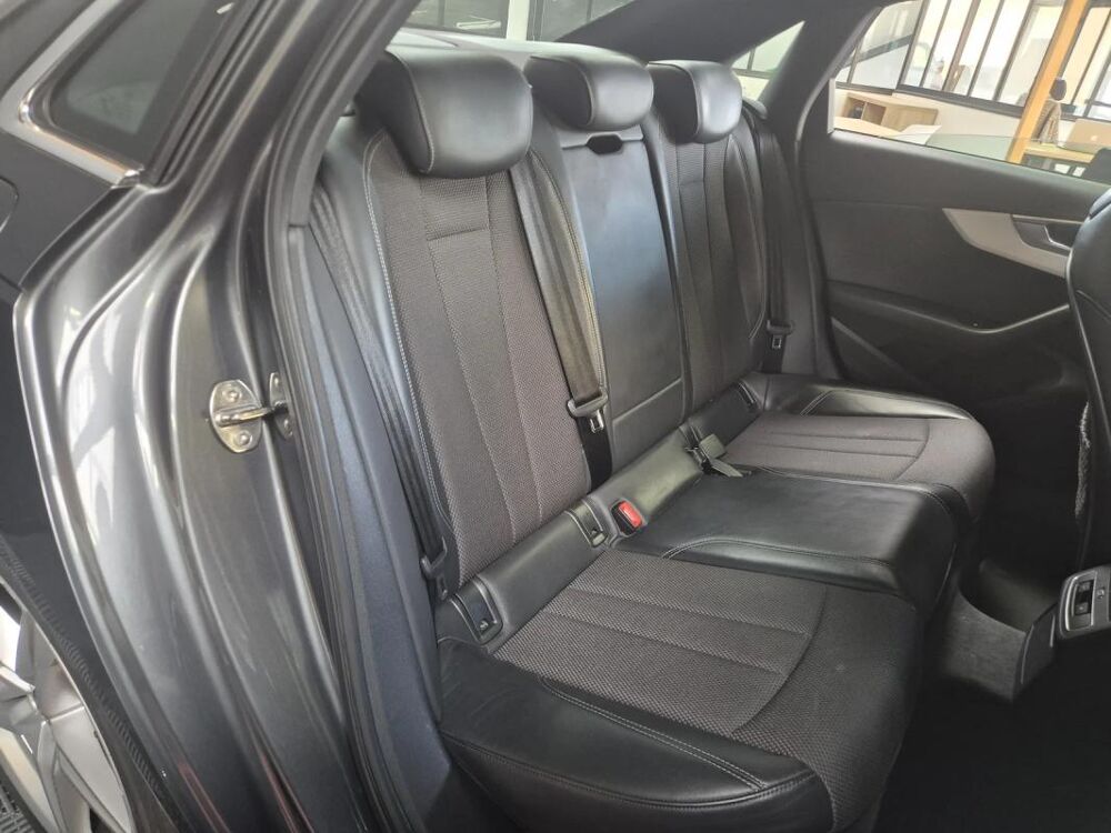 A4 Limousine S line 2017 occasion 17139 Dompierre-sur-Mer