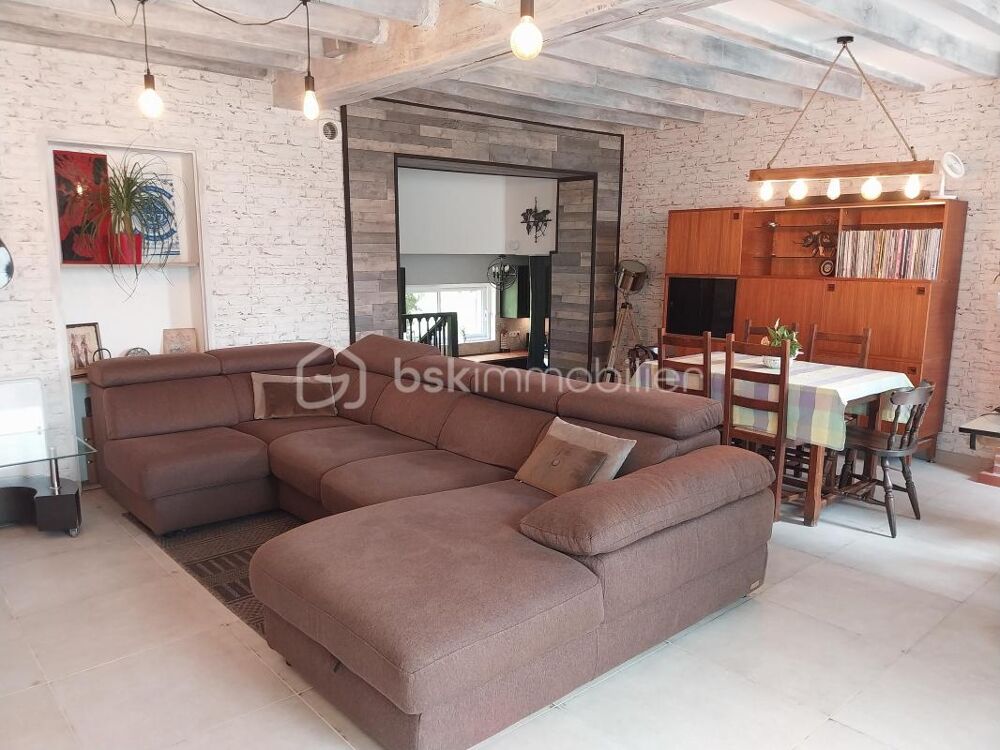 Vente Maison Maison rénovée de 103 m2 avec garage et dépendance - Terrain de 2500 m2 Neuvy en sullias
