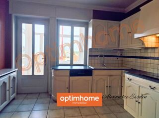  Maison à vendre 12 pièces 268 m²