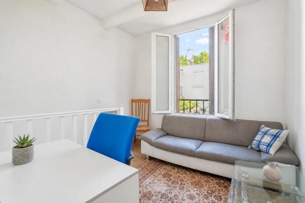 Vente Maison Maison de 6 pièces de 165 m² à Saint-Denis Saint denis