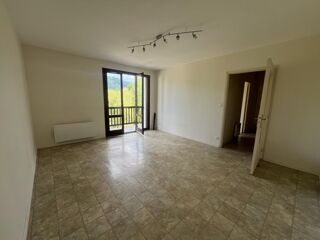  Appartement  louer 3 pices 63 m