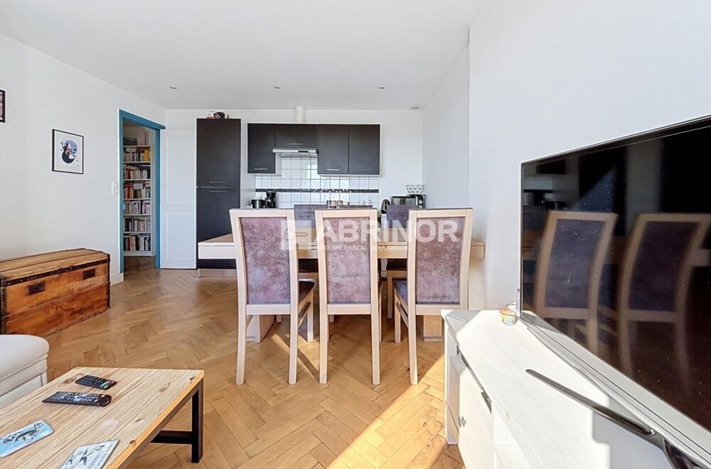 Vente Appartement Appartement Haussmannien 2 chambres vendu loué au Croisé-Laroche Marcq en baroeul