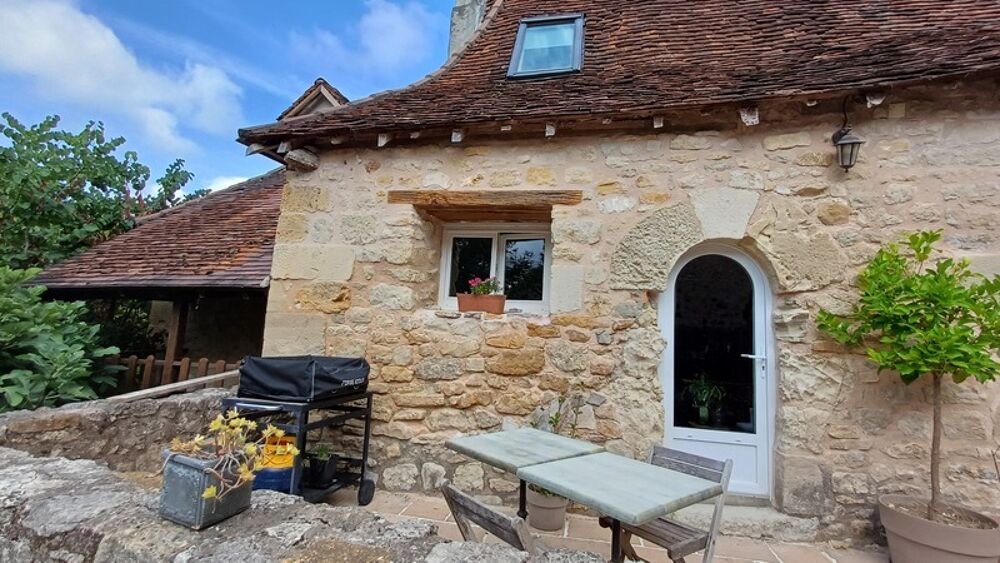 Maison 8 pièces 212 m² · à Thenon · 212 m² · 399 000 €