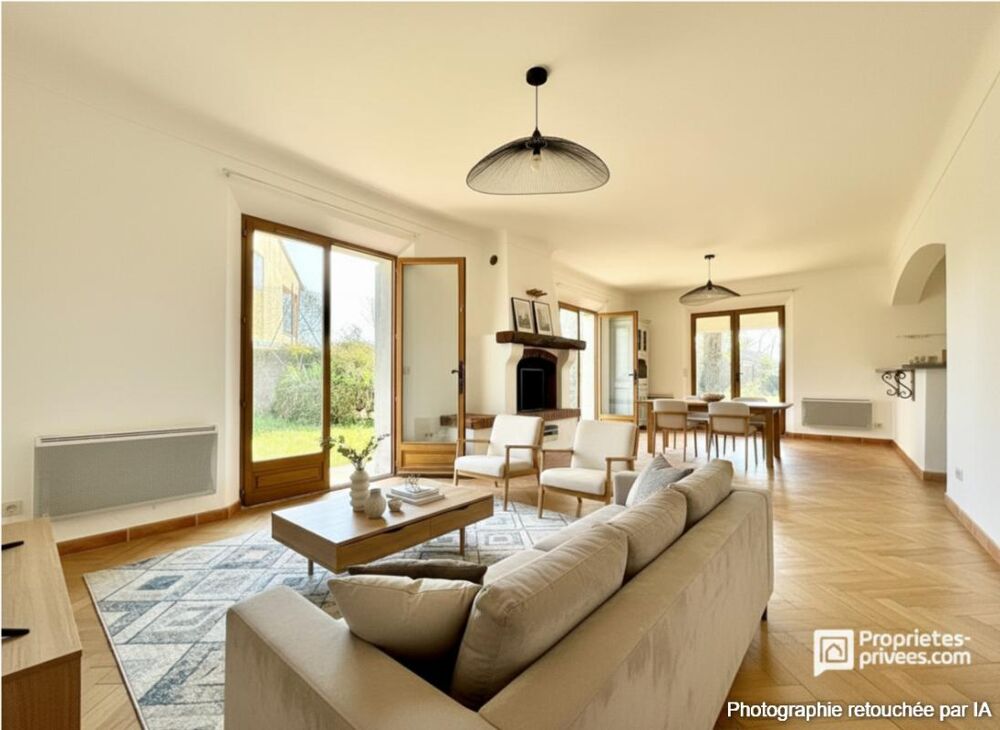 Vente Maison Maison 4 pièces d'environ 125 m² avec garage et jardin Montauroux