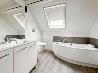  Maison � vendre 6 pi�ces 200 m�