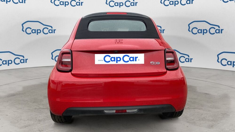 500 118 43 kWh Red - Automatique 2022 occasion 44310 Saint Lumine De Coutais