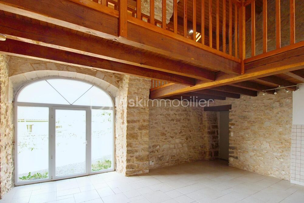 Exeptionnel ! Ancienne grange rénovée, confort moderne et potentiel avec terrain constructible