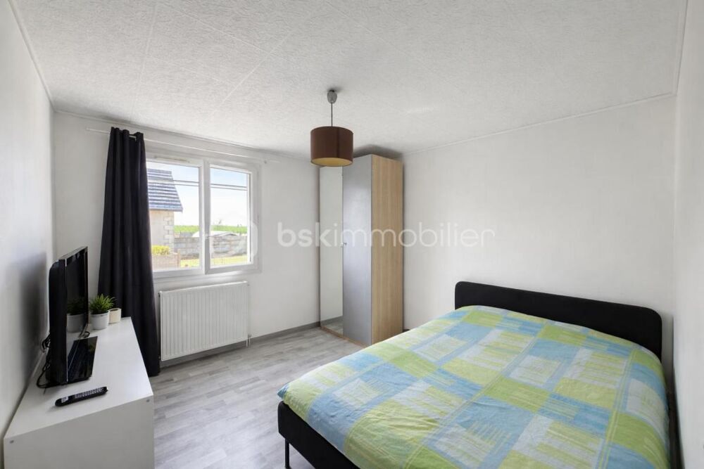 Vente Maison Maison familiale avec sous-sol total – Clos-Fontaine, à 5 min de Nangis Nangis