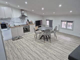  Immeuble  vendre 351 m