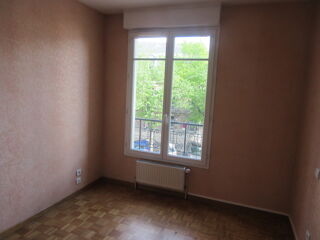  Appartement à louer 3 pièces 73 m²