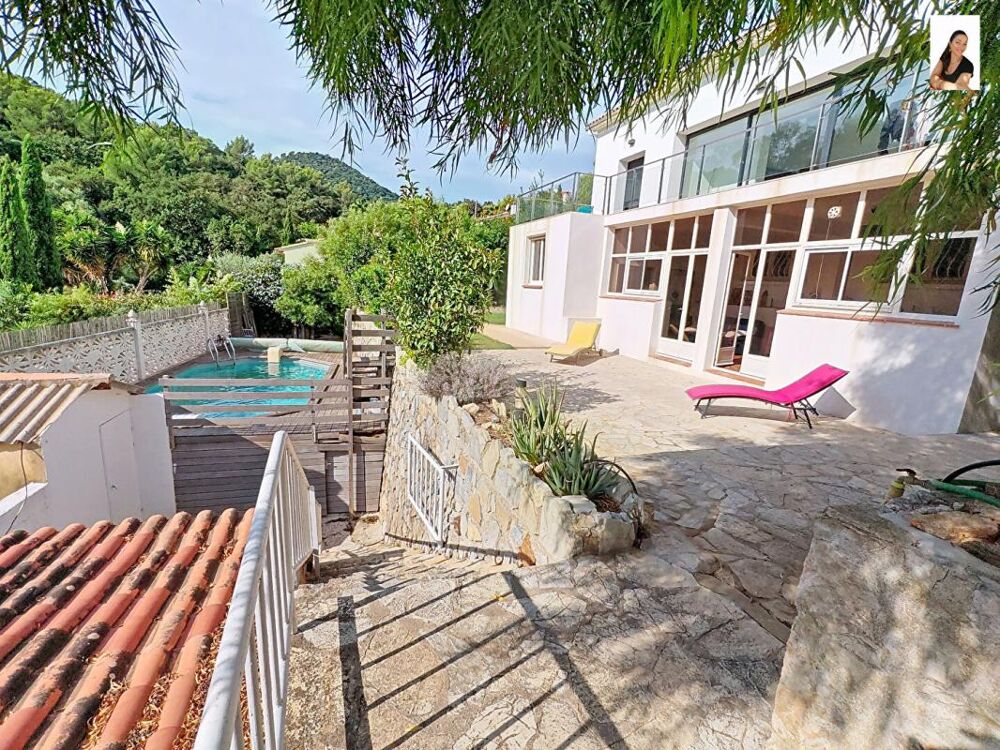 à vendre  Villa Carqueiranne (83320)