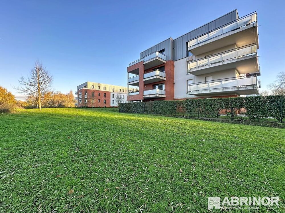 Appartement de type 3 de 2015 exposé S/O avec balcon et parking - 2 chambres - Cadre exceptionnel