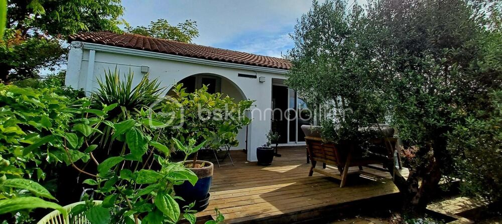 A vendre- Charmante maison avec joli jardin