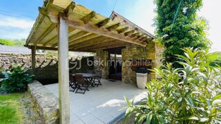 Vente Propriété/Château ? **COUP DE CŒUR - LONGÈRE DU XVIème SIÈCLE ENTIÈREMENT RÉNOVÉE AVEC INSTALLATIONS ÉQUESTRES** ? Vitre