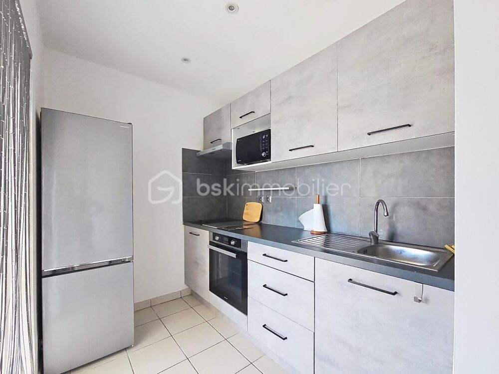 Vente Appartement Appartement T2 + parking résidence avec  piscine Saint francois
