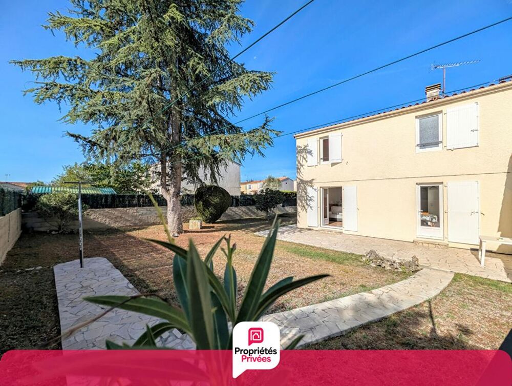 Maison 4 pièce(s) 91 m2 Chateaubernard