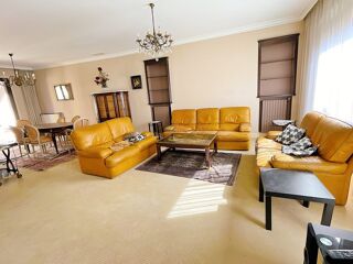  Appartement à vendre 7 pièces 196 m²