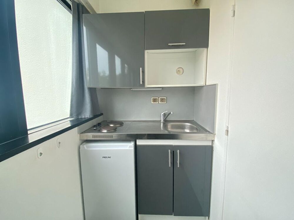 Vente Appartement Studio très lumineux et fonctionnel quartier St Genès, Victoire, Nansouty Bordeaux