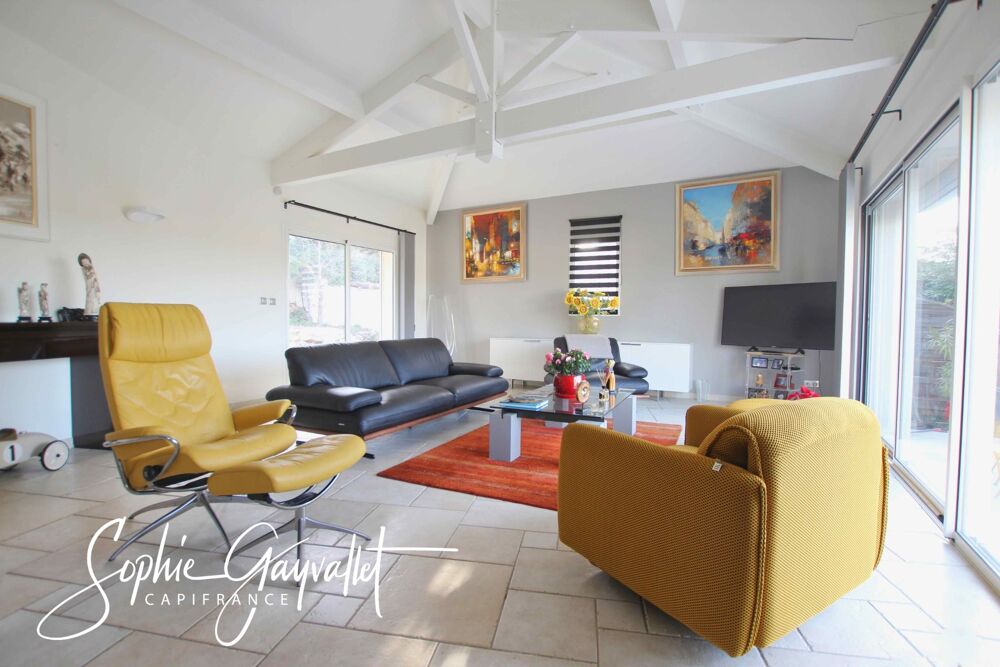 Vente Villa VELAUX – VILLA FAMILIALE 168 M² AVEC VUE PANORAMIQUE, PISCINE ET T2 INDÉPENDANT Velaux