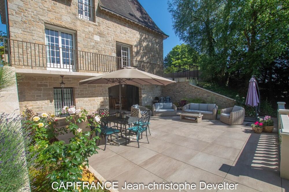 GORRON (53) Propriete à vendre propriété 5 chambres sur terrain de 3170 m2