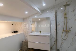  Duplex/triplex à louer 3 pièces 82 m²