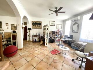  Duplex/triplex à vendre 3 pièces 140 m²