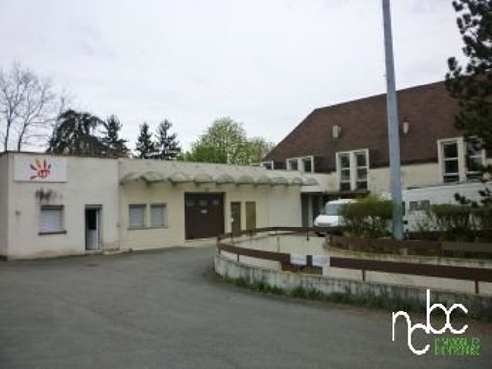   bureaux/activité 