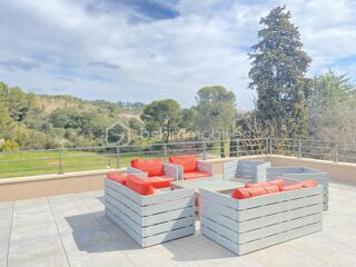  Appartement � vendre 4 pi�ces 98 m�