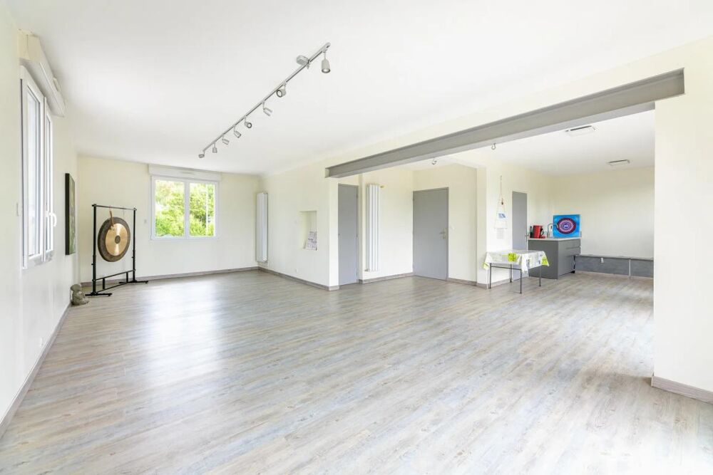 Vente Maison Maison de 8 pièces de 190.27 m² à Saint-Pierre-des-Corps Saint pierre des corps