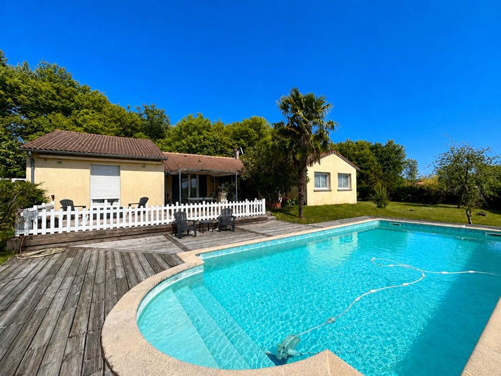 Vente Maison A vendre, maison familiale de plain-pied de 181 m² a Mensignac 24350 Mensignac