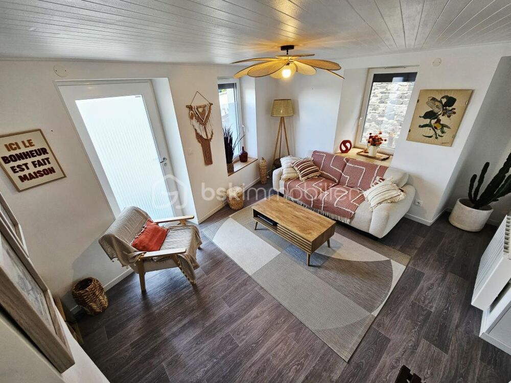 Vente Maison Romagnat – Maison rénovée de 117 m² avec terrasse et 2 stationnements Romagnat