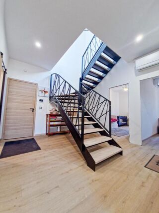  Maison � vendre 4 pi�ces 175 m�