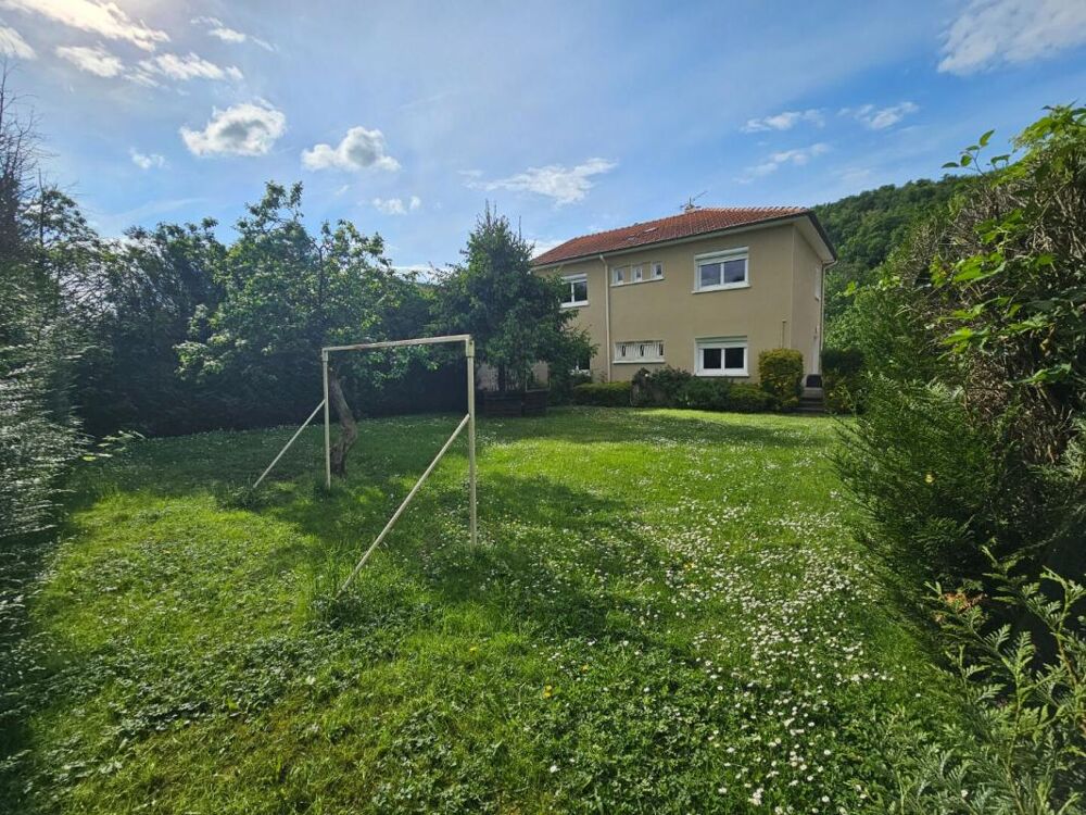 Maison Le Chambon Feugerolles d'environ 170m² habitable et 150m² de sous-sol 3 chambre(469m² de terrain)