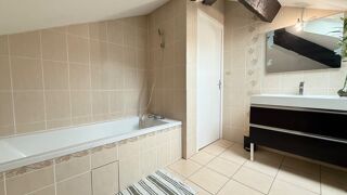  Appartement � vendre 4 pi�ces 77 m�