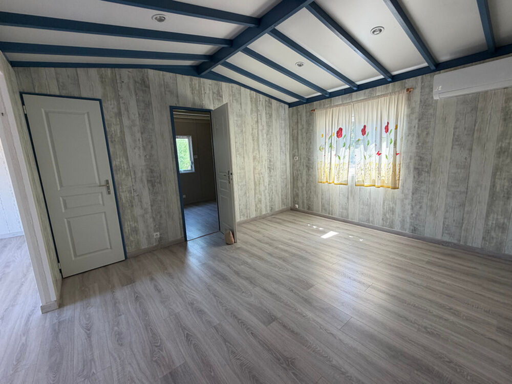 Vente Maison LA TRANCHE SUR MER A 15 MIN DANS RESIDENCE AVEC PISCINE VILLA BOIS AVEC VERANDA TERRASSE ET JARDIN Saint cyr en talmondais