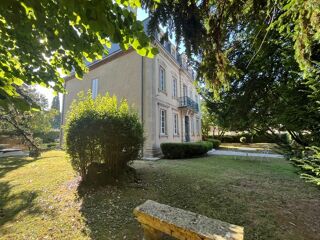  Propriété/château à vendre 10 pièces 400 m²