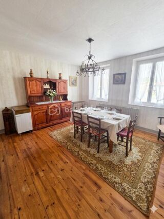  Maison à vendre 10 pièces 203 m²