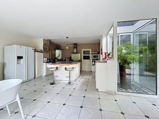  Maison à vendre 9 pièces 251 m²