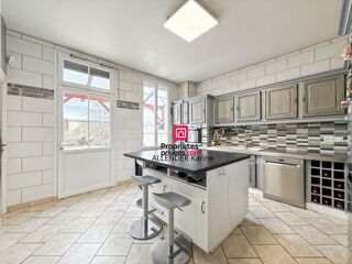  Maison à vendre 7 pièces 190 m²