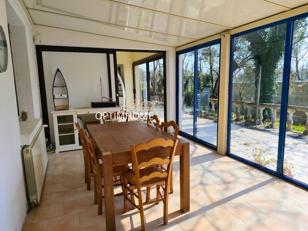 Maison familiale 171 m² avec logement indépendant  Terrain 2 200 m²  Saint-Laurent-de-la-Prée