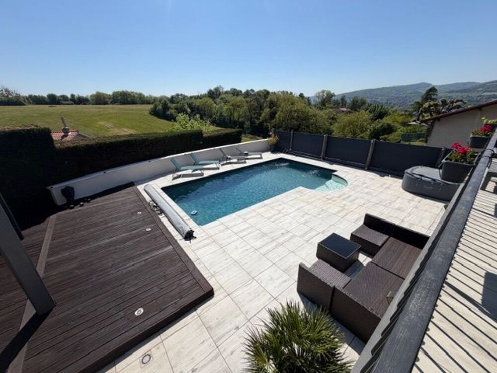 Vente Maison GENAY - Maison 5 Chambres de 210 m2 à vendre avec vue dégagée et piscine Genay