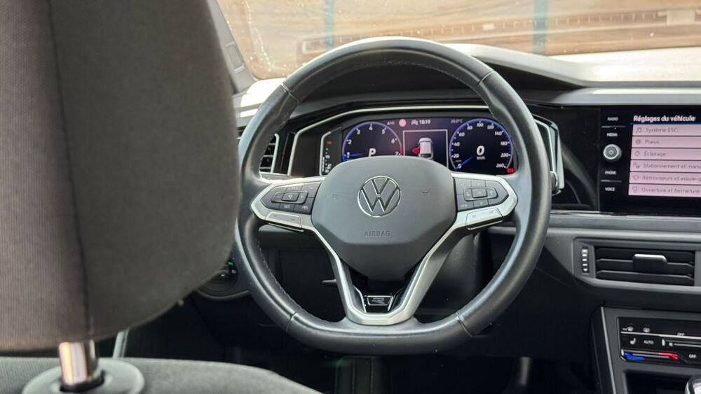 Taigo 1.0 TSI 110 DSG7 R-Line - Automatique 2022 occasion 17100 Saintes