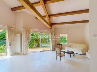  Villa  vendre 4 pices 147 m