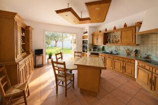  Maison � vendre 6 pi�ces 223 m�