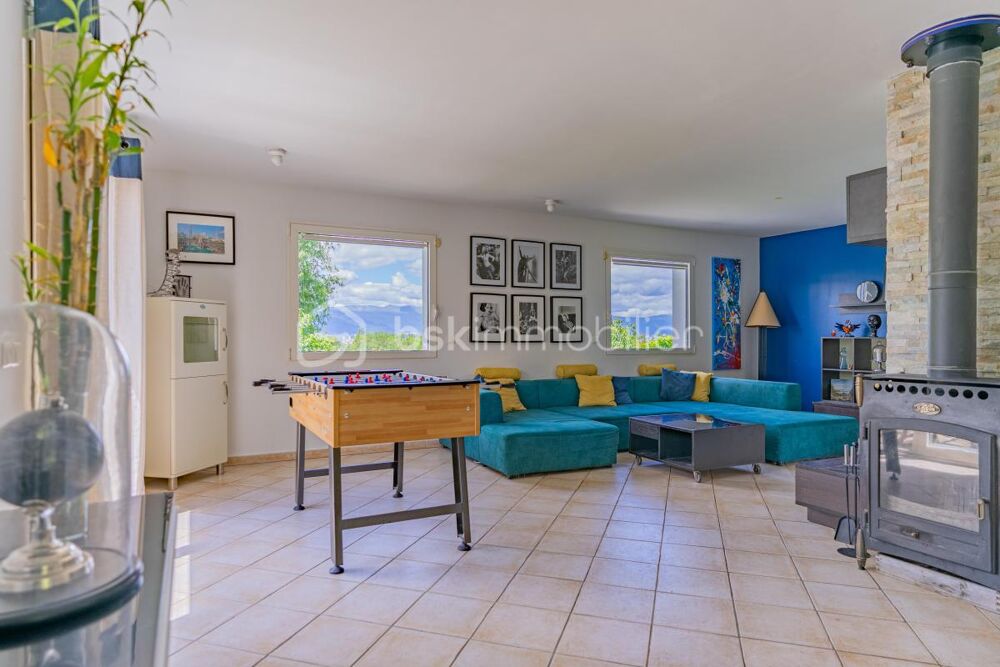 Vente Villa À 5 minutes de la Suisse – Villa de charme avec studio indépendant et vue exceptionnelle Bossey