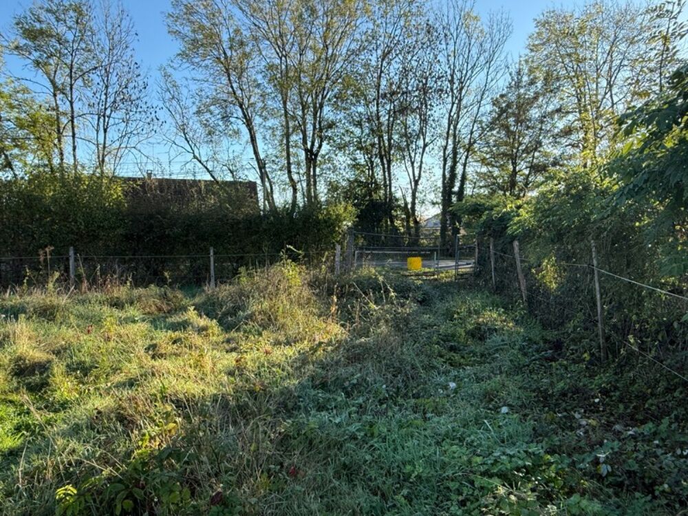 Vente Terrain Terrain constructible de 2500m² 25 000 € Dun le palestel