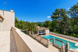  Maison à vendre 8 pièces 210 m²