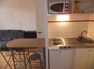  Appartement à louer 1 pièce 23 m²