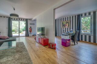  Appartement à vendre 5 pièces 150 m²
