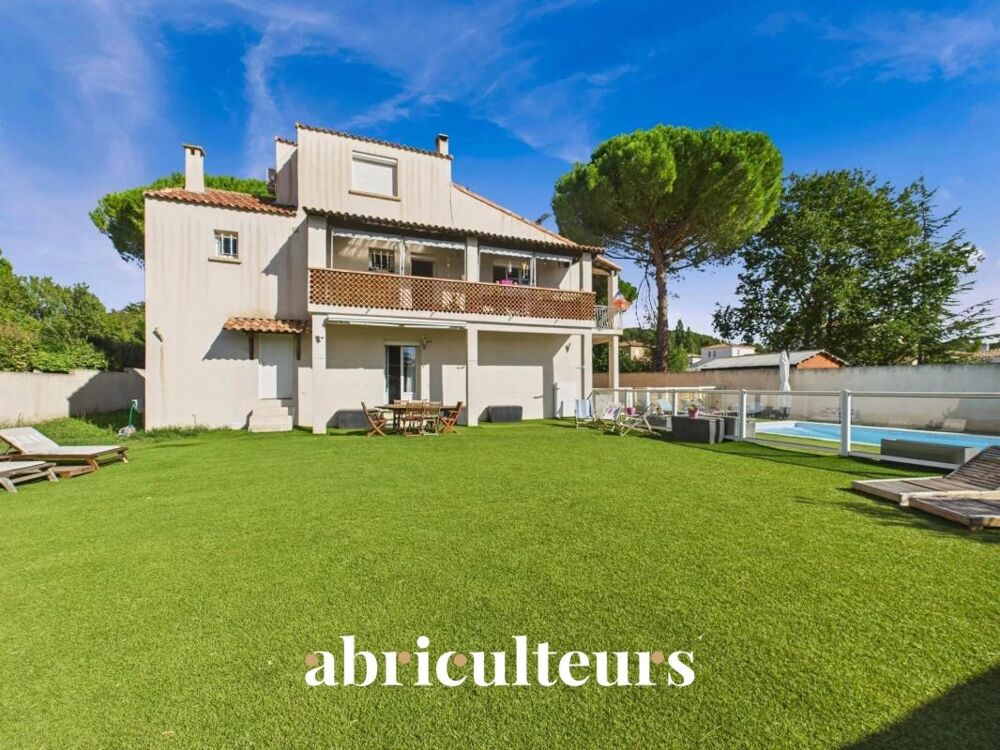 Maison familiale avec dépendance de 192 m² en vente à Bouc-Bel-Air(13320)